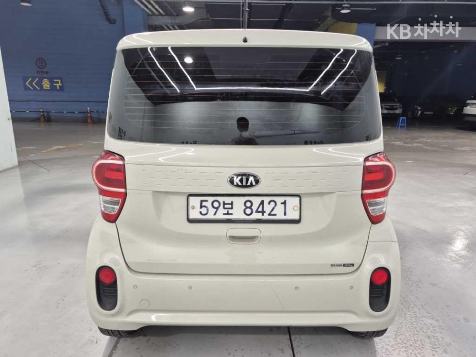 2018 - kia ray