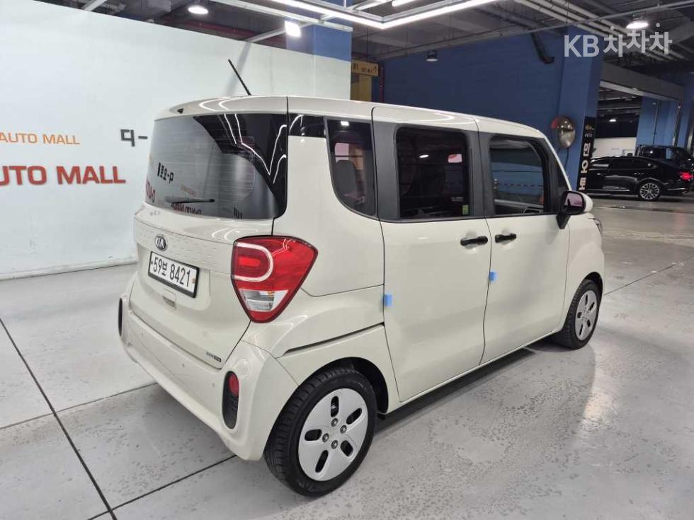 2018 - kia ray