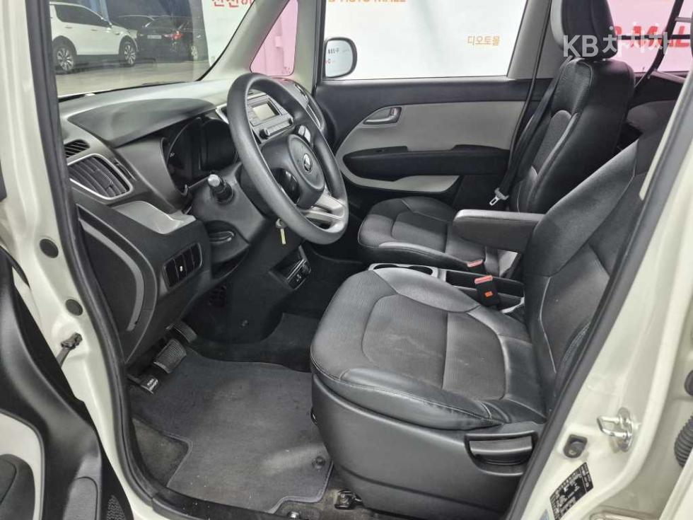 2018 - kia ray