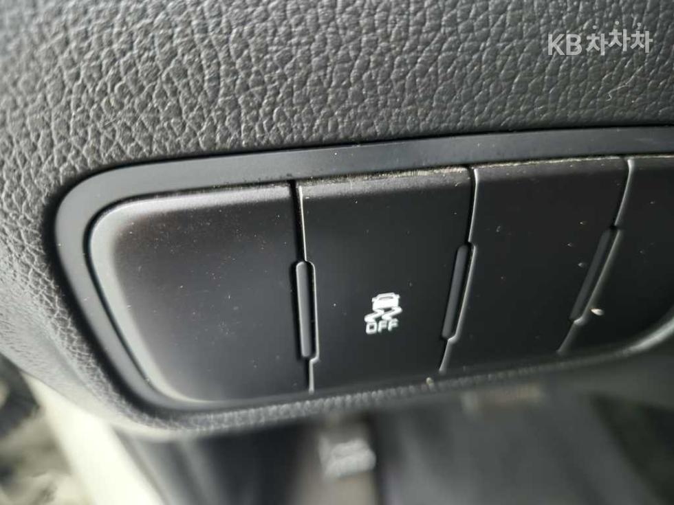 2018 - kia ray