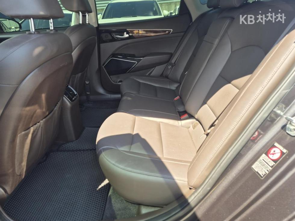 2016 - kia k7