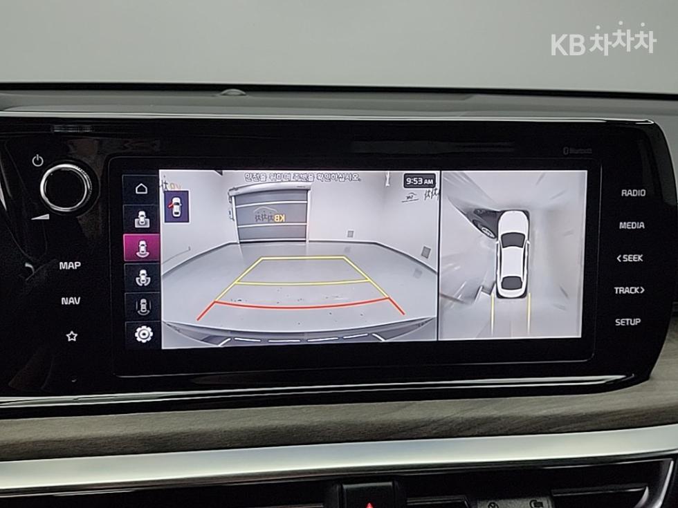 2023 - kia k5