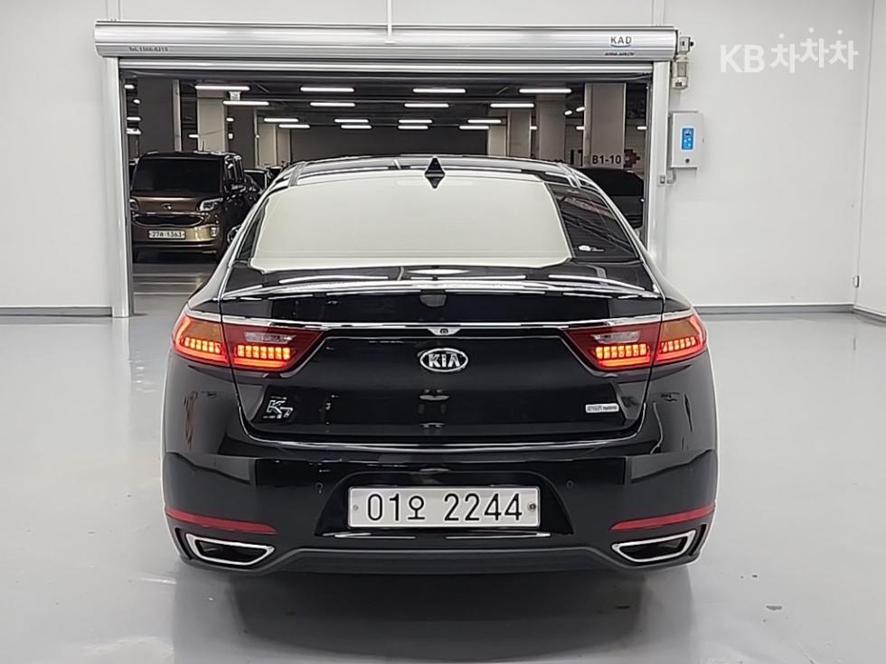 2017 - kia k7