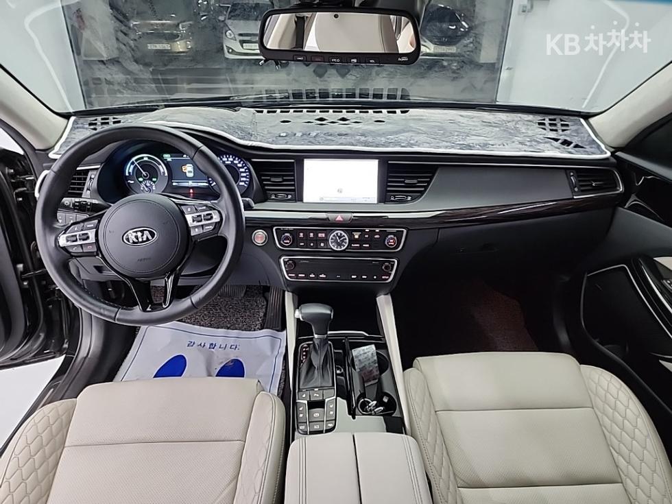 2017 - kia k7