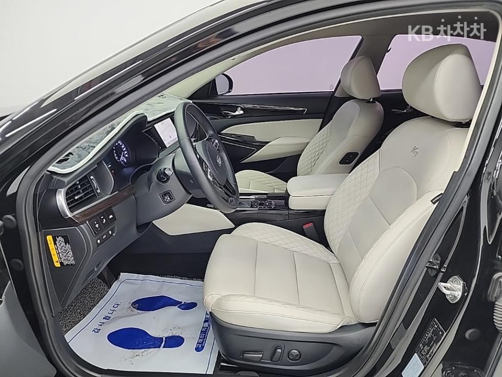 2017 - kia k7