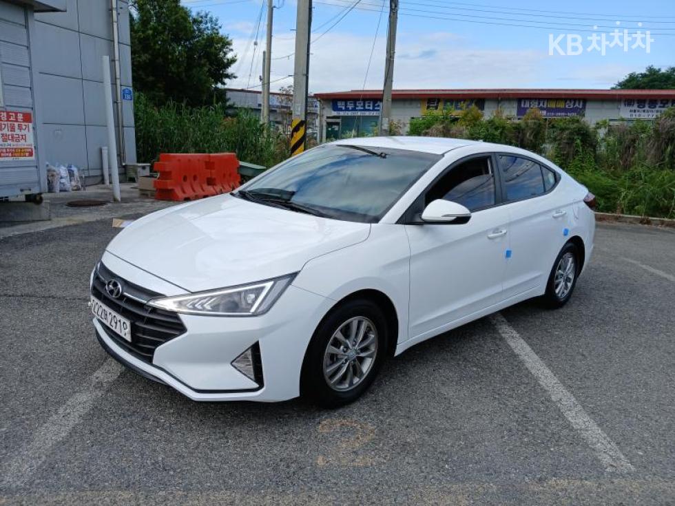 Hyundai Avante — miniaturë 2