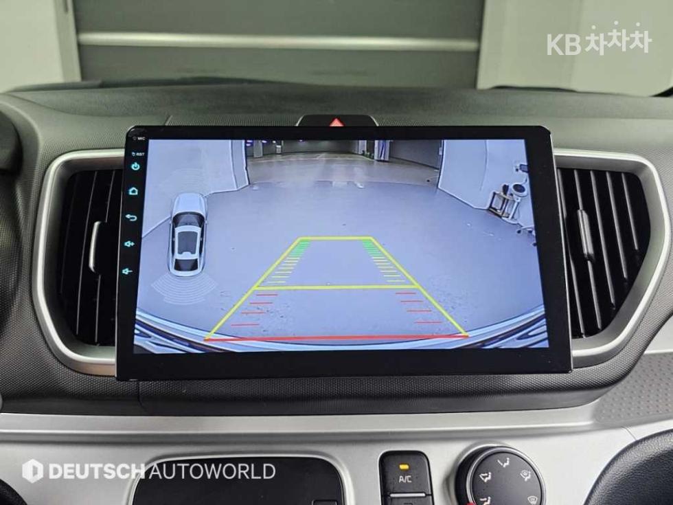2022 - kia ray