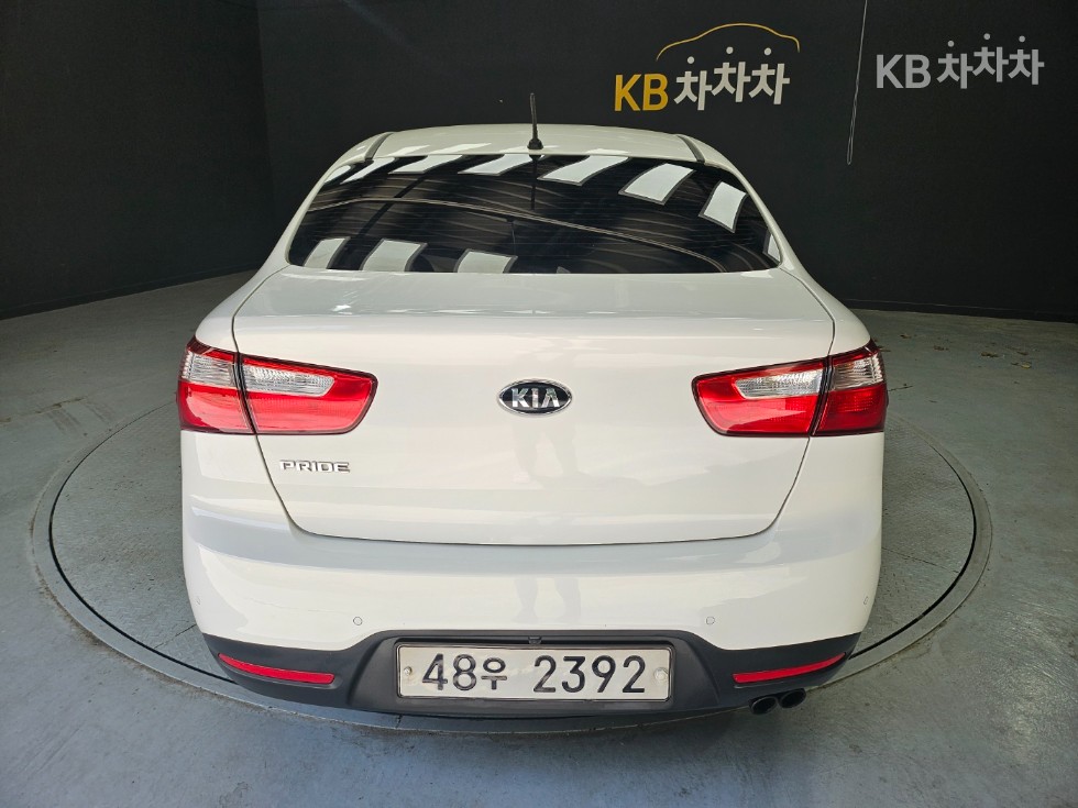 2014 - kia pride