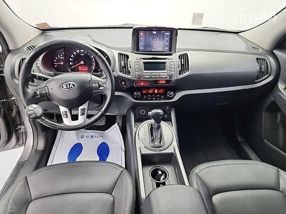 2011 - kia sportage