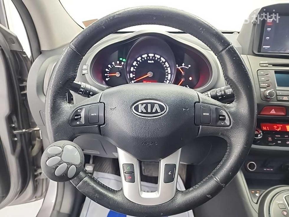 2011 - kia sportage
