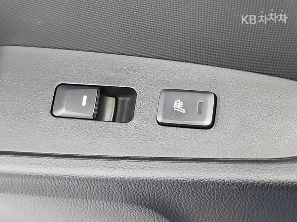 2011 - kia sportage