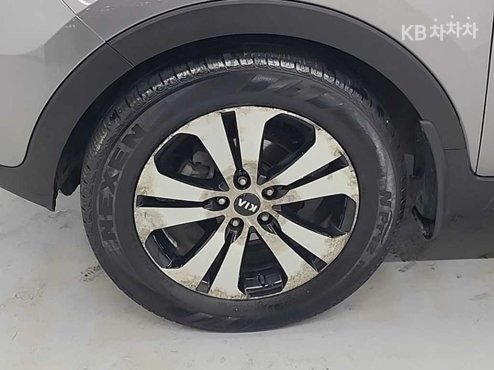 2011 - kia sportage
