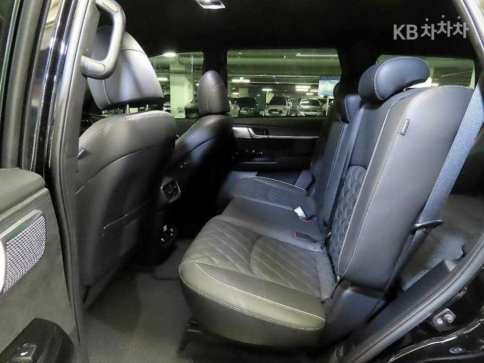 2022 - kia mohave