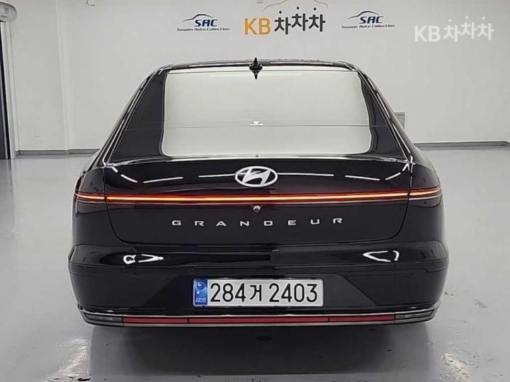 Hyundai Grandeur The 3.5 Gasoline 2WD Calligraphy — фото 3