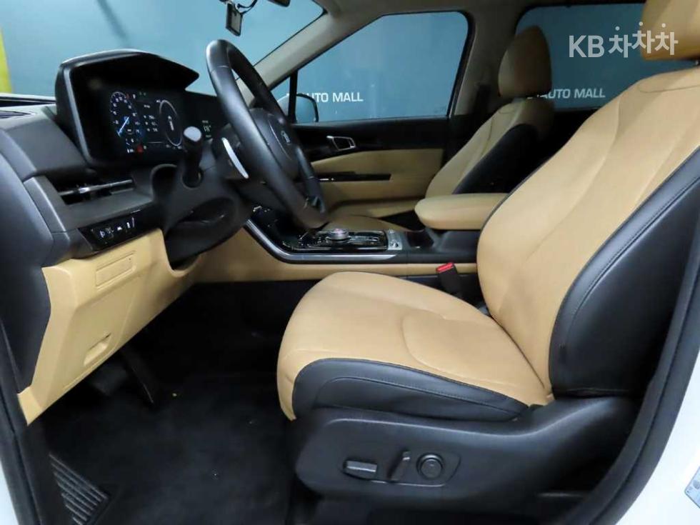 2021 - kia carnival