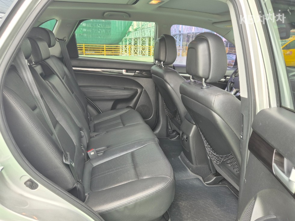 2010 - kia sorento