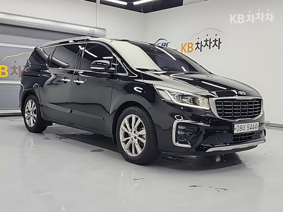 2019 - kia carnival
