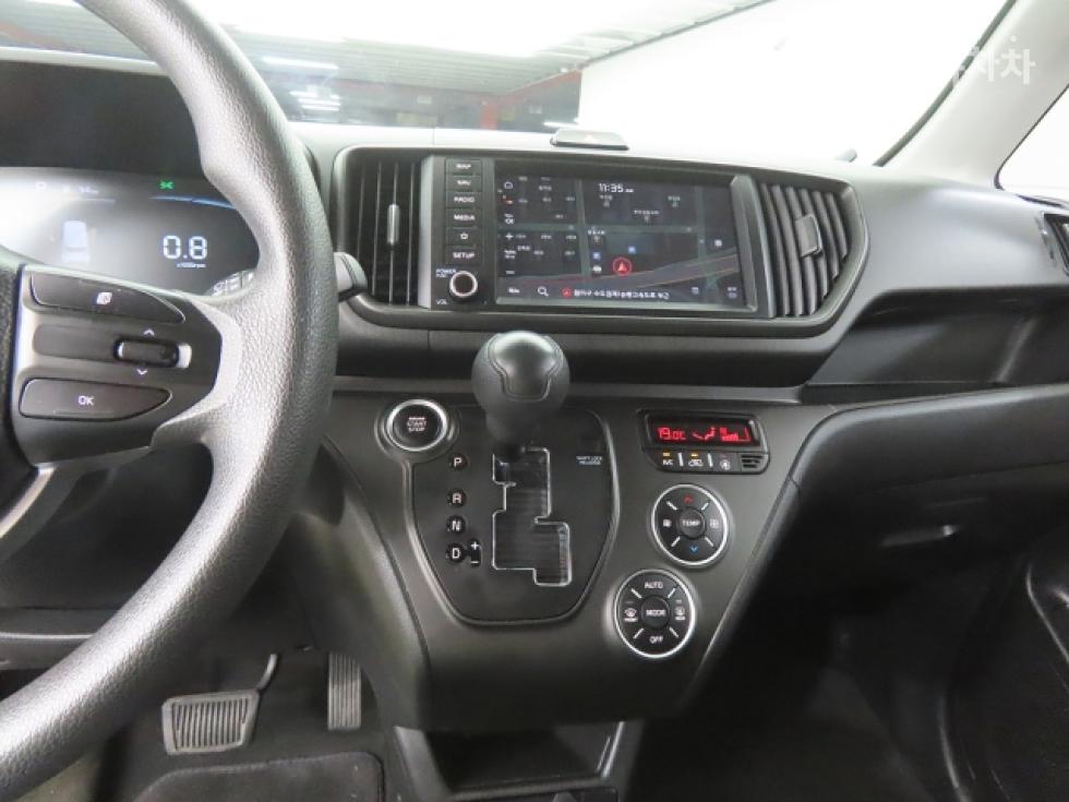 2024 - kia kia