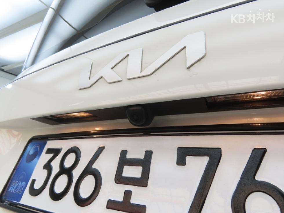 2024 - kia kia