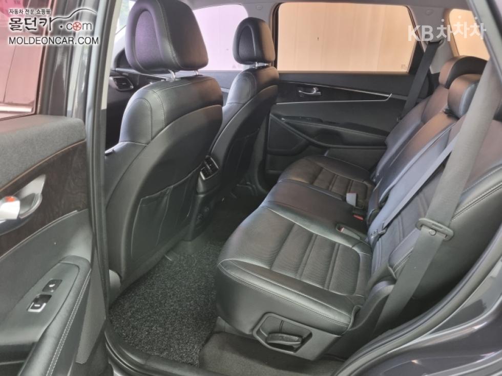 2016 - kia sorento