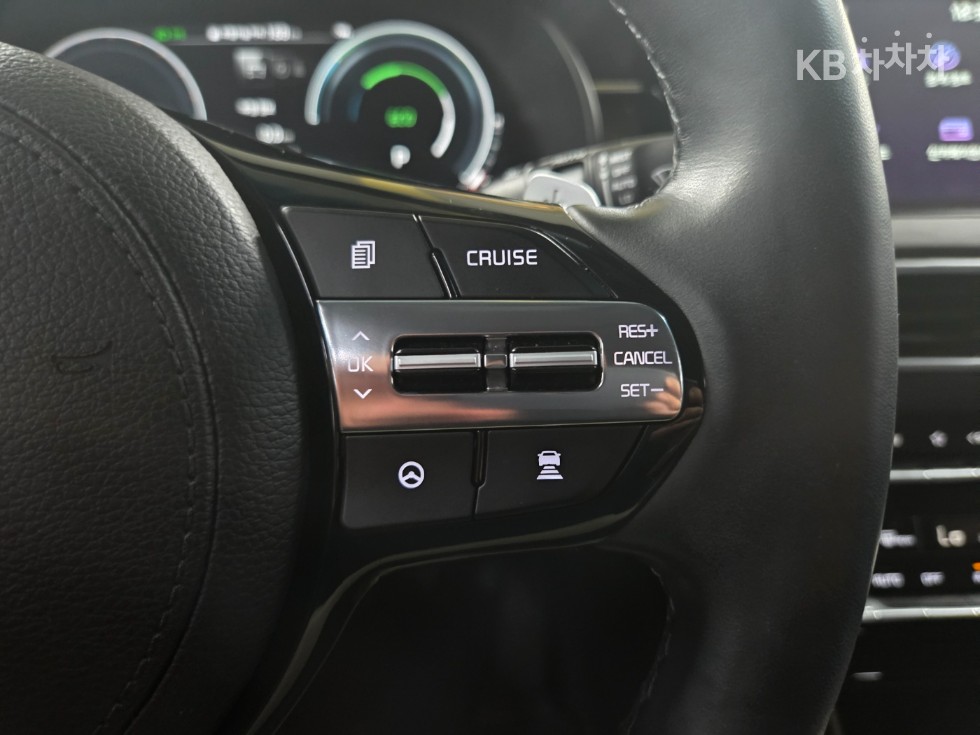 2021 - kia k7