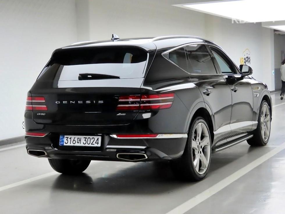 2022 Genesis GV80 photo