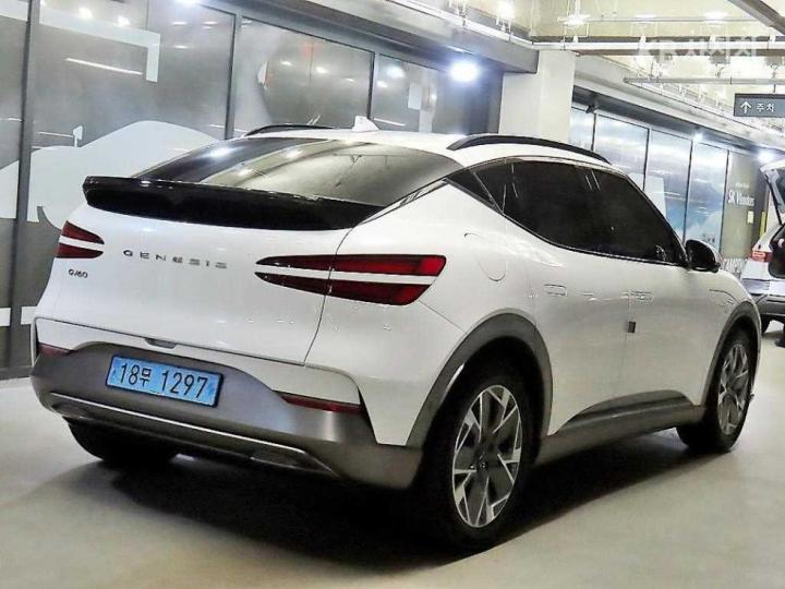 Genesis GV60 Standard 2WD Base Type — фото 4