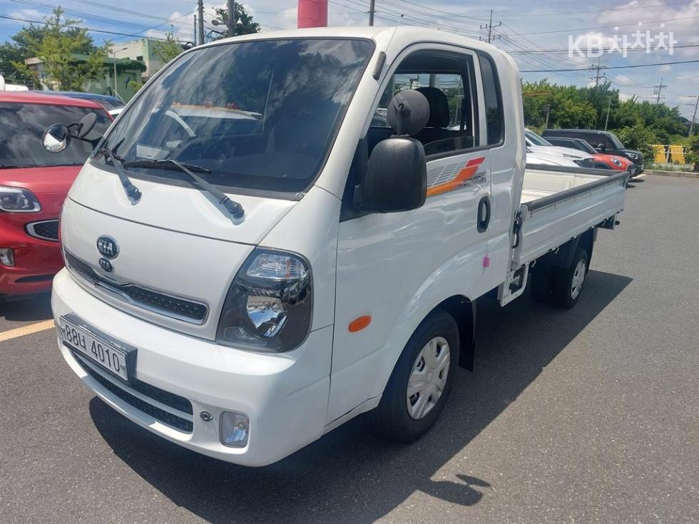 2019 - kia bongo iii
