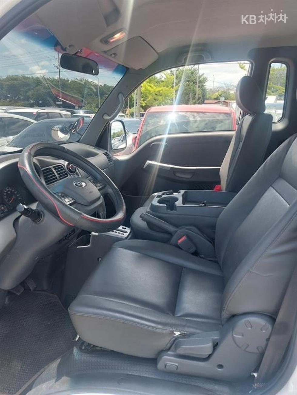 2019 - kia bongo iii