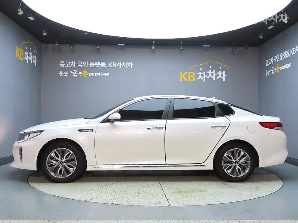 Kia K5 — miniaturë 5