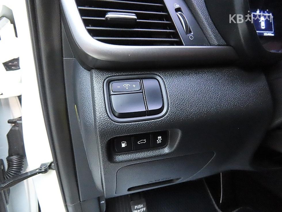 Kia K5 — miniaturë 12