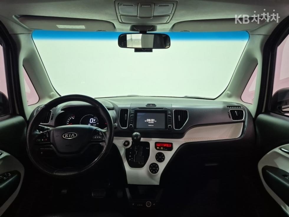 2012 - kia ray