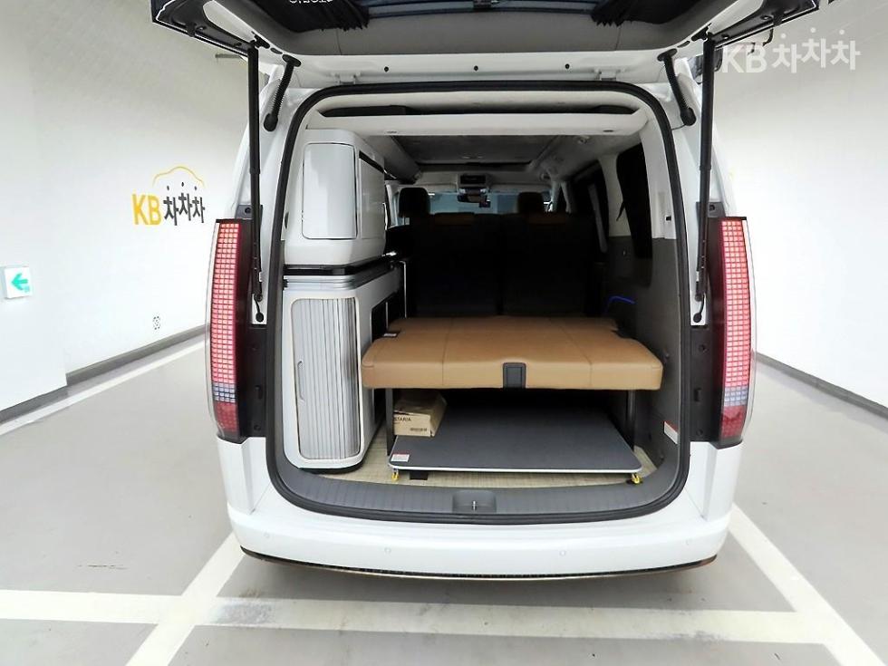 Hyundai Staria — miniaturë 5