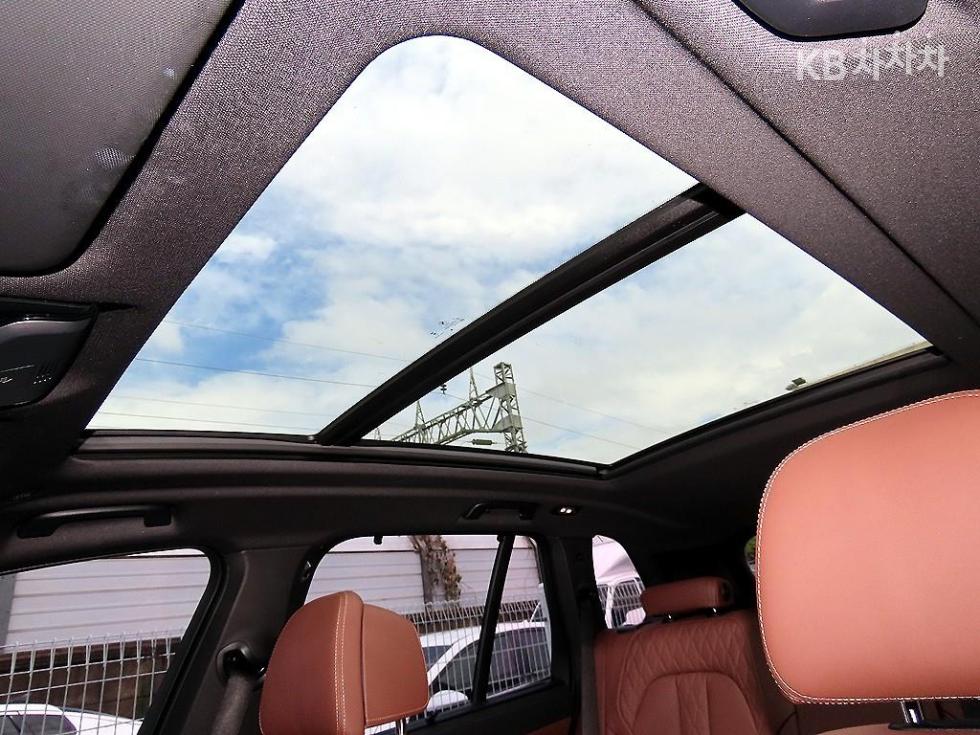 BMW X5 — miniaturë 16