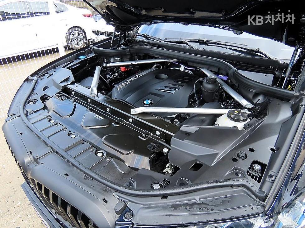 BMW X5 — miniaturë 19