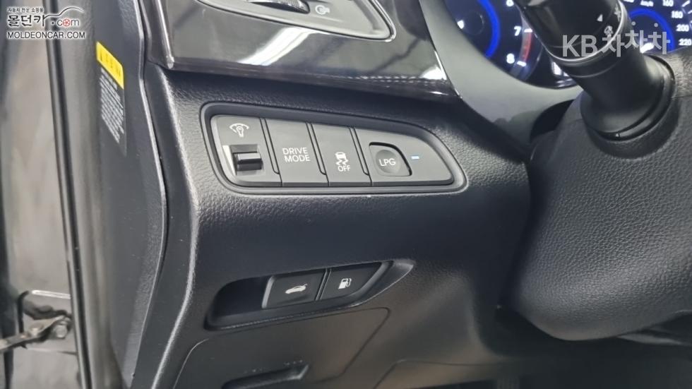 Hyundai Grandeur — miniaturë 16