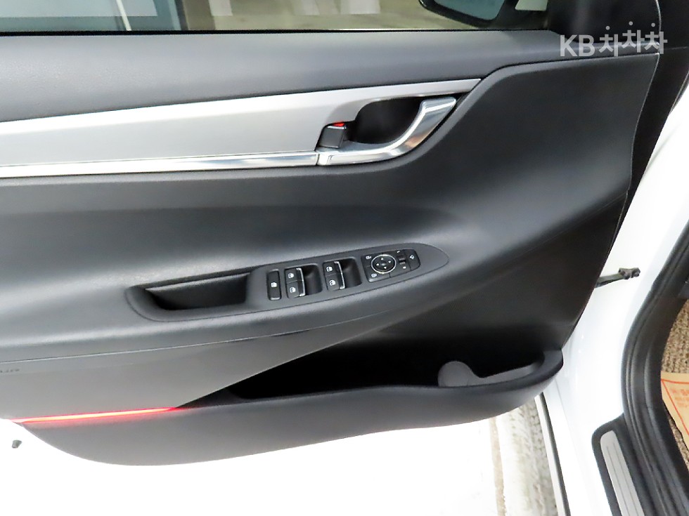 Hyundai Grandeur — miniaturë 15