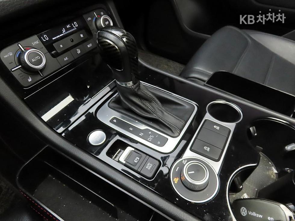 Volkswagen Touareg — miniaturë 10