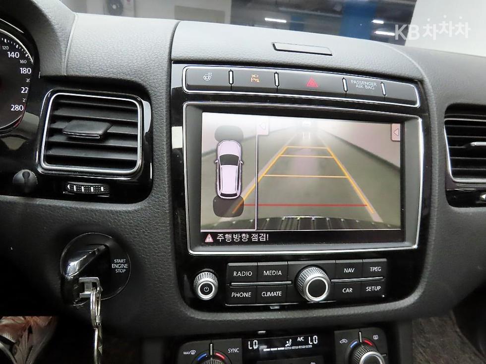Volkswagen Touareg — miniaturë 14