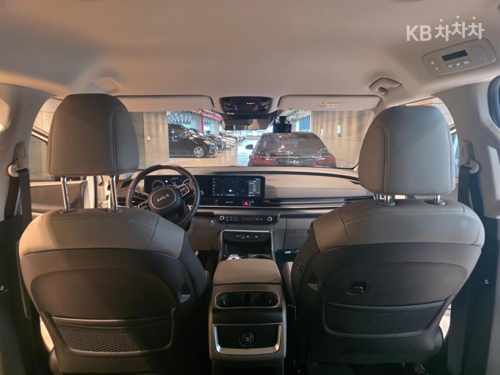 Kia Carnival — miniaturë 14