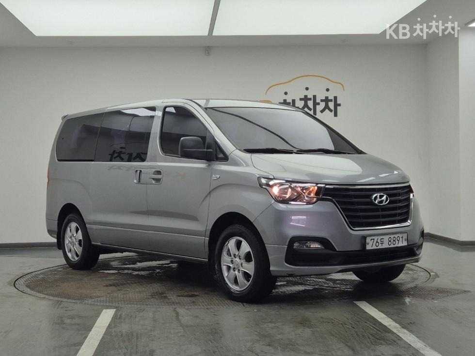 Hyundai Starex — miniaturë 2
