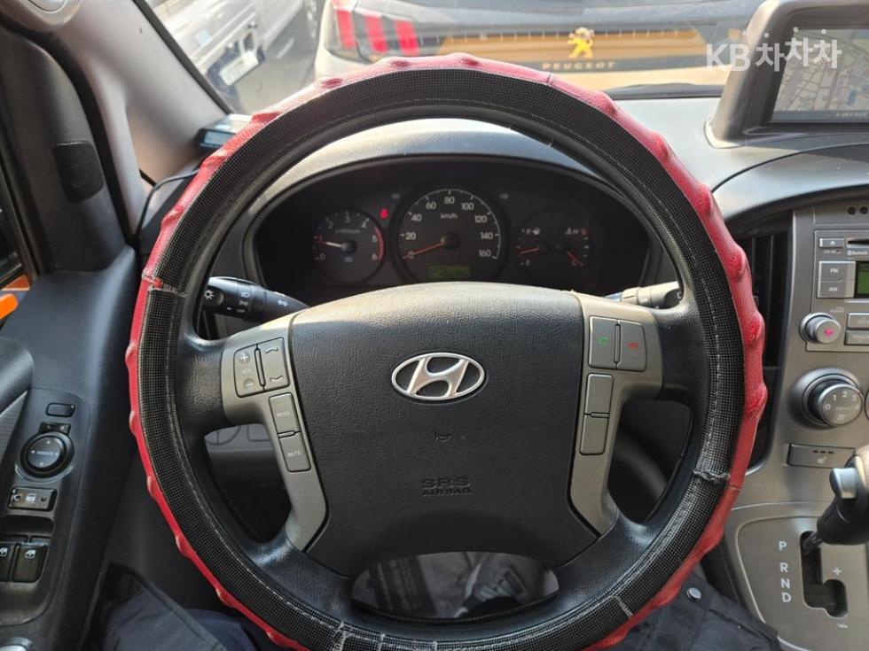 Hyundai Starex — miniaturë 8
