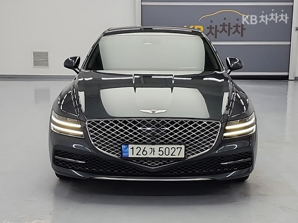 Genesis G80 — miniaturë 2