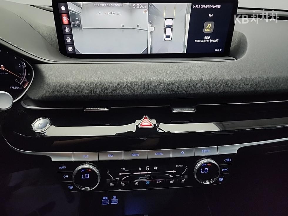 Genesis G80 — miniaturë 10