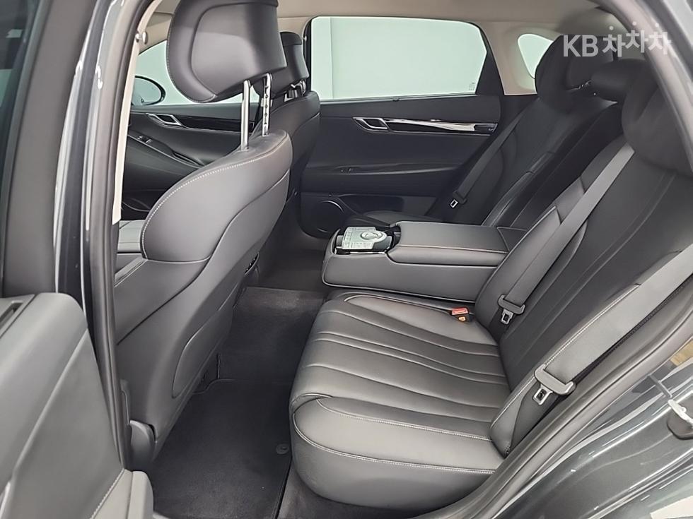 Genesis G80 — miniaturë 12