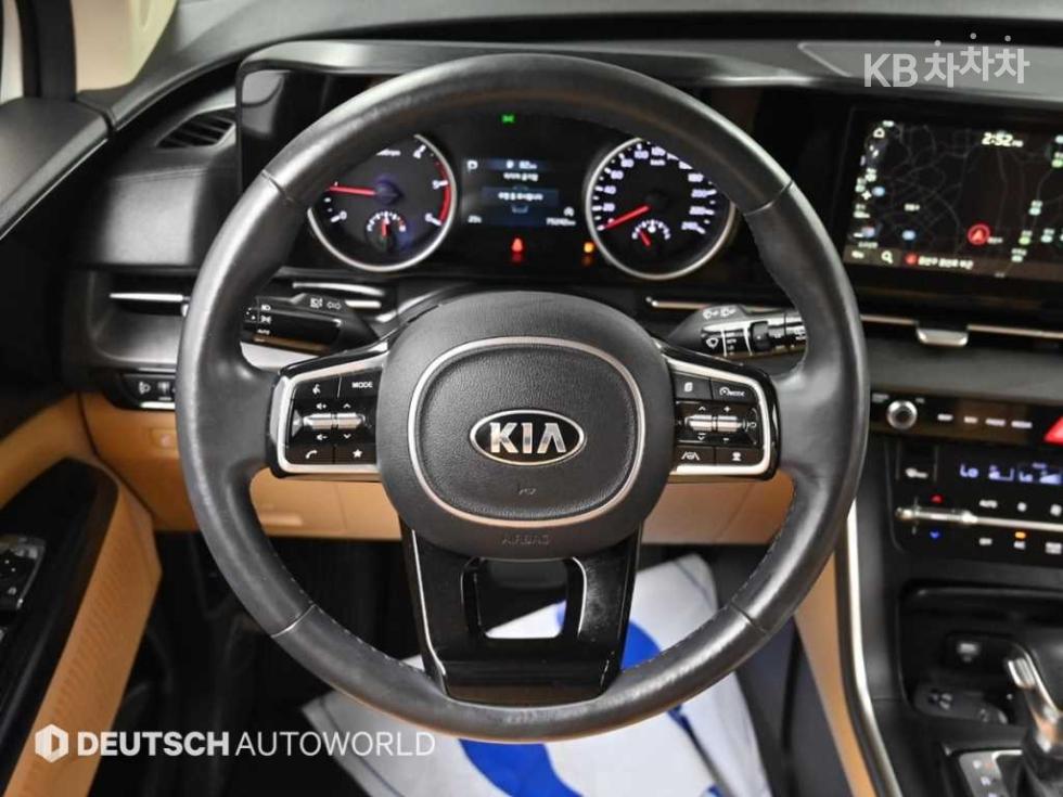 Kia Carnival — miniaturë 13