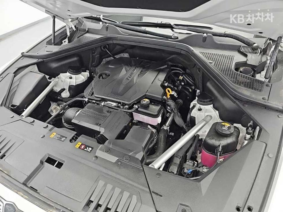 2026 Genesis GV80 photo