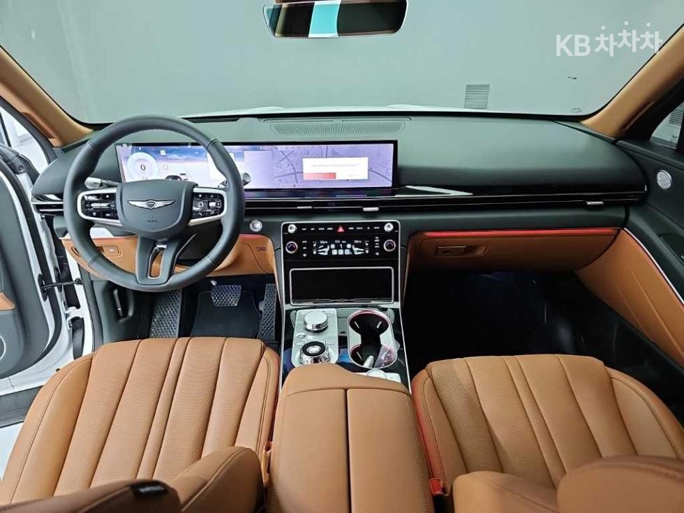 2026 Genesis GV80 photo