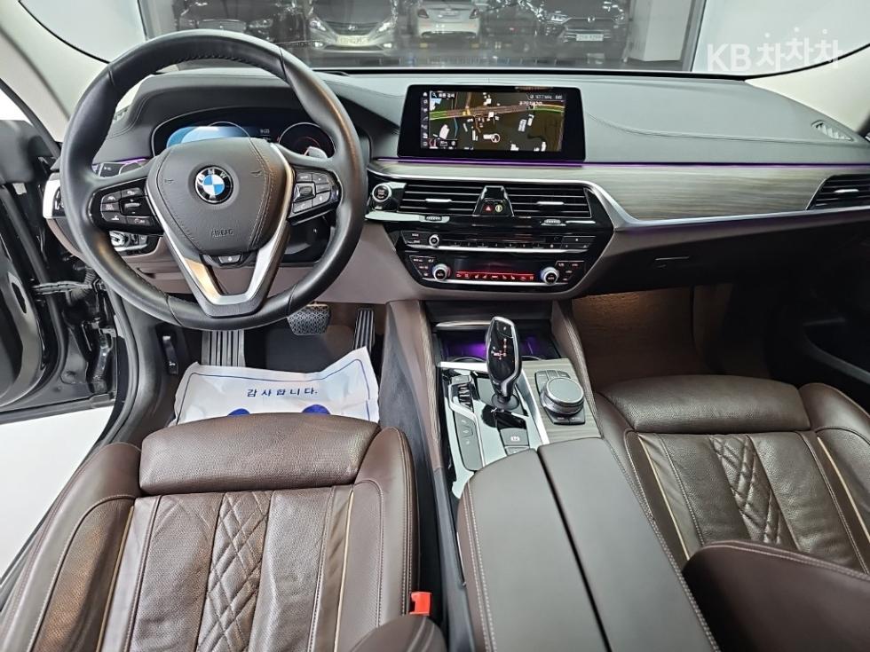 2019 BMW BMW photo