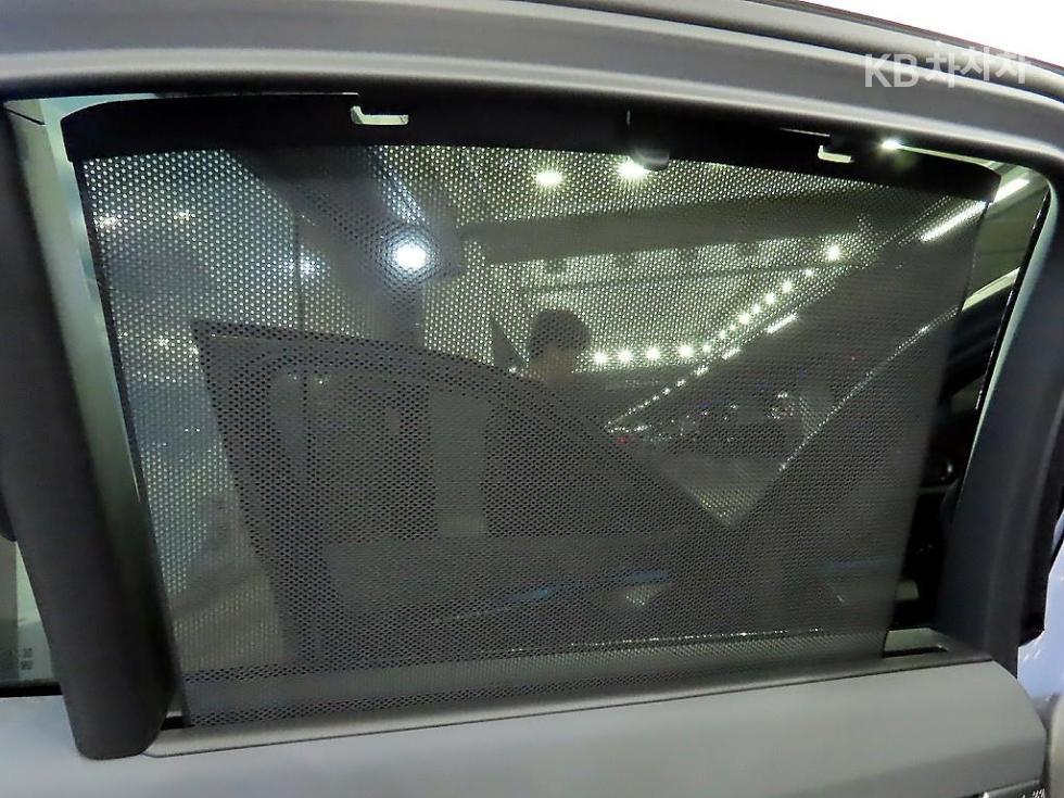 Mercedes-Benz GLS-klasse — miniaturë 15
